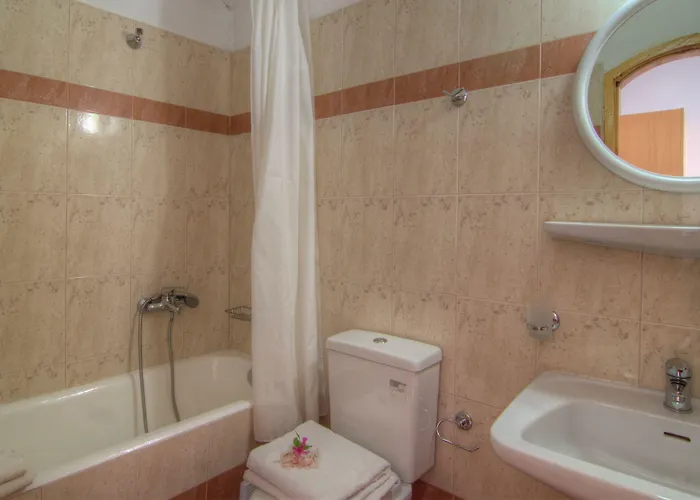 Adonis Hotel Agia Galini