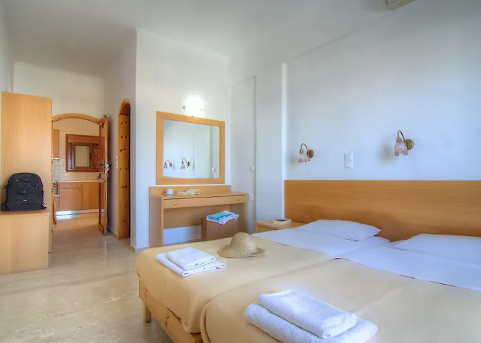 Adonis Hotel Agia Galini