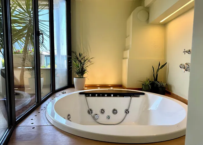 Intomilan Galleria Duomo I Boutique & Design Aparthotel