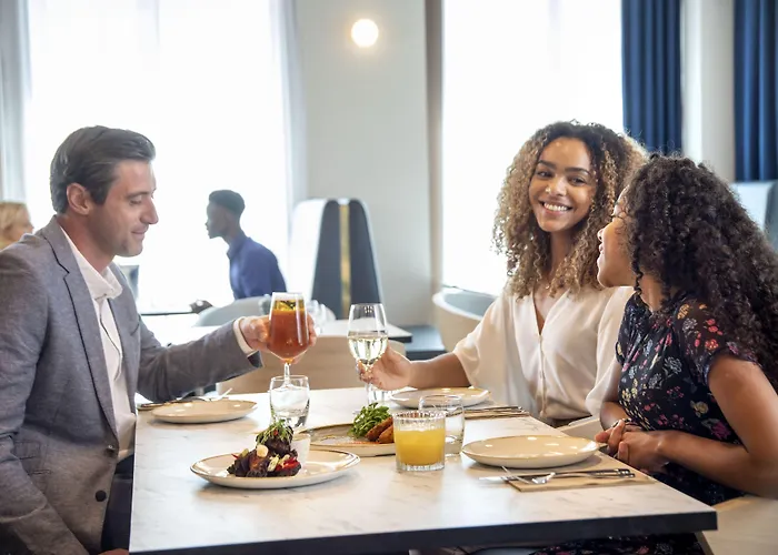 Leonardo Hotel Bristol City