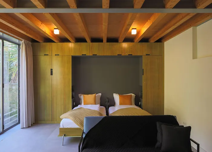 Menina Colina Guesthouse OOporto