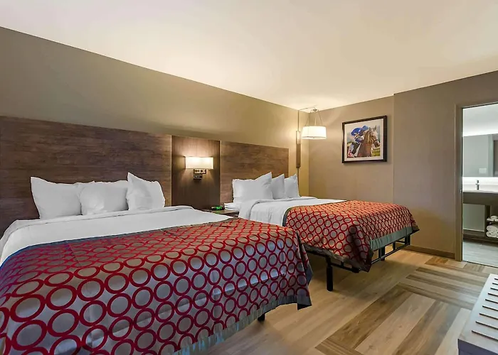 Days Inn & Suites By Wyndham Bowling Green