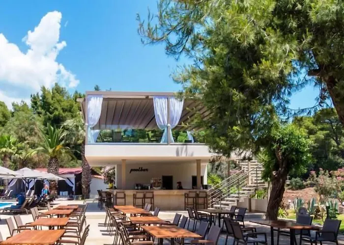 Poseidon Hotel Sea Resort Neos Marmaras