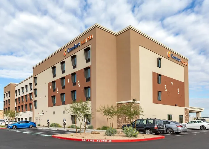 Comfort Suites Scottsdale Talking Stick Entertainment District