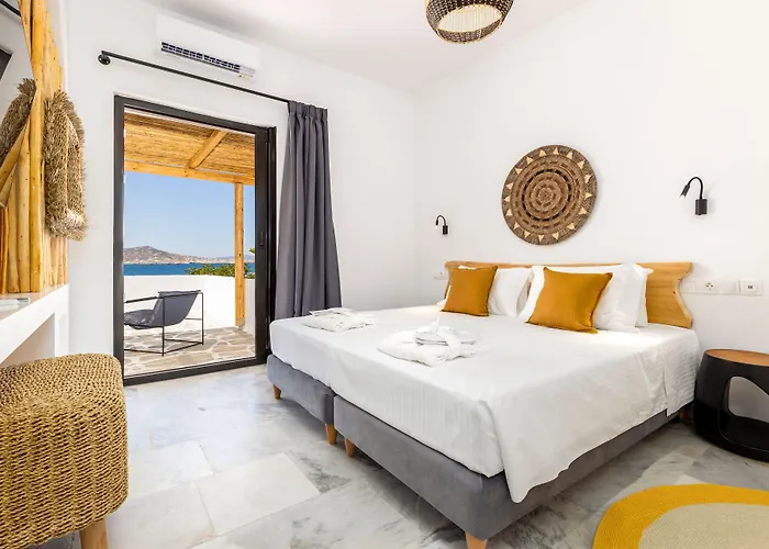 Omilos Beachfront House Parikia 