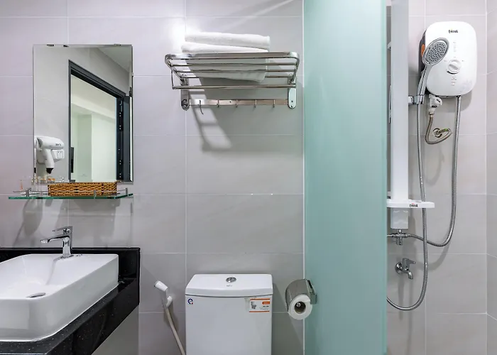 Cherry Hotel And Apartment TP. Hồ Chí Minh