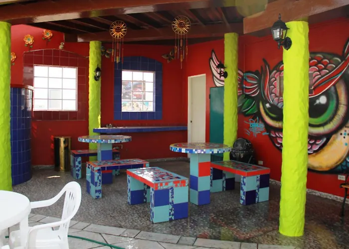 Hotel California Panama