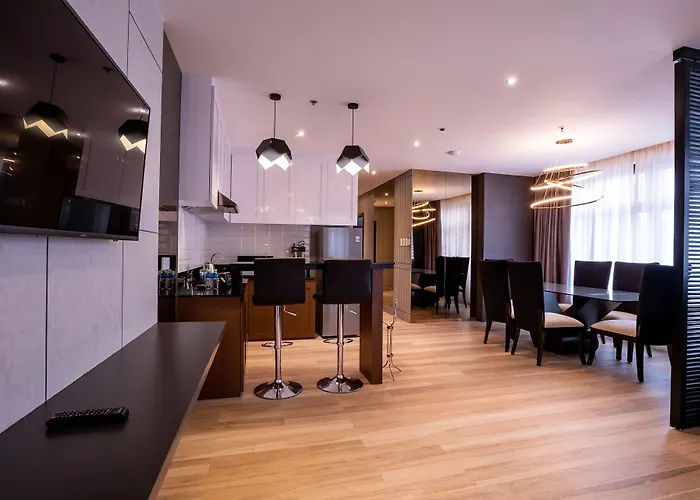 Coro Hotel Makati City