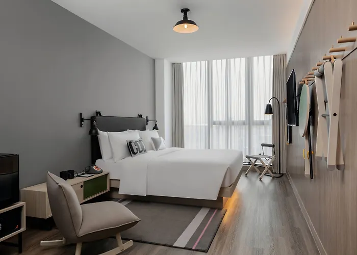 Moxy Shanghai Hongqiao Necc