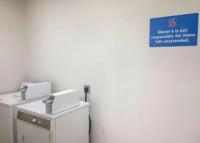 Motel 6-Woodway, Tx