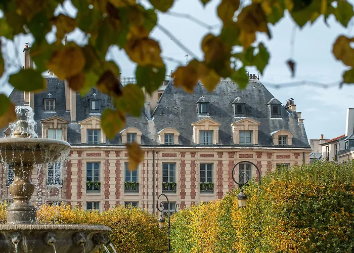 Cour Des Vosges - Evok Collection Hotel Parijs