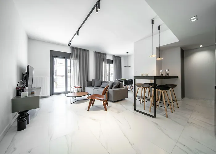 Heritage Boutique Apartments Athene