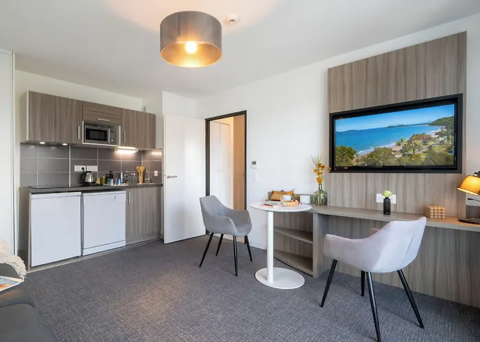Nemea Appart Hotel Grand Coeur Nancy Centre