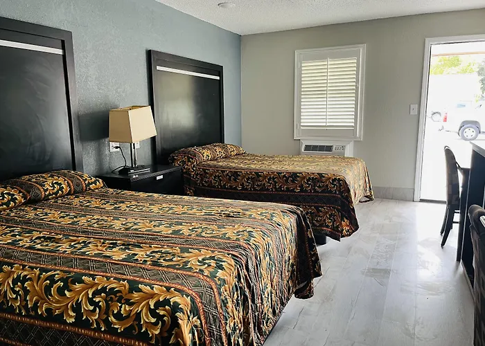 Town House Motel Bay City