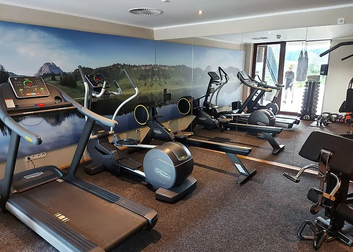 Alpenparks Hotel & Apartment Arlberg Warth Mit Pool