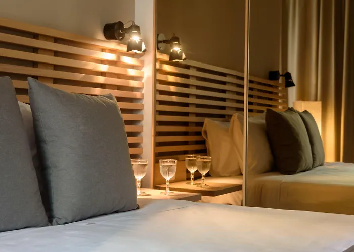 Fos Downtown Suites Athens