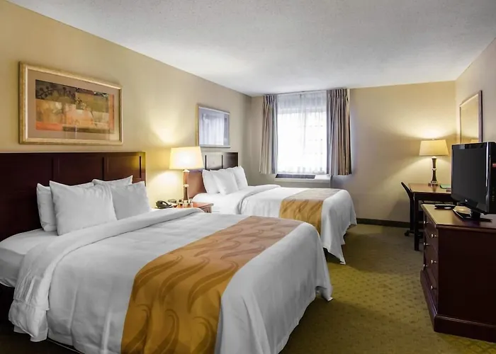 Quality Inn Summersville - New River Area