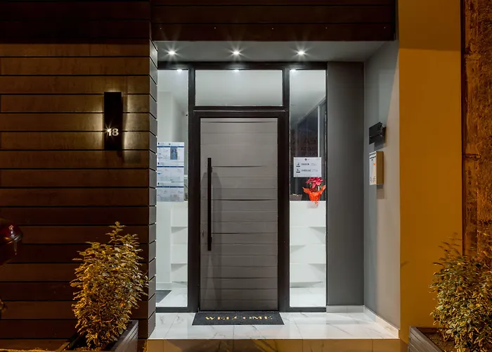 Supreme Luxury Suites By Athens Stay