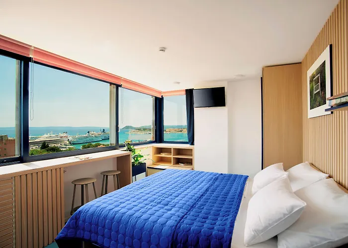 Horizon Luxury Suites & Design Rooms Split