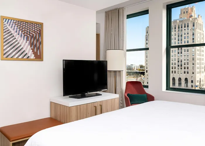Hilton Garden Inn Flint Downtown