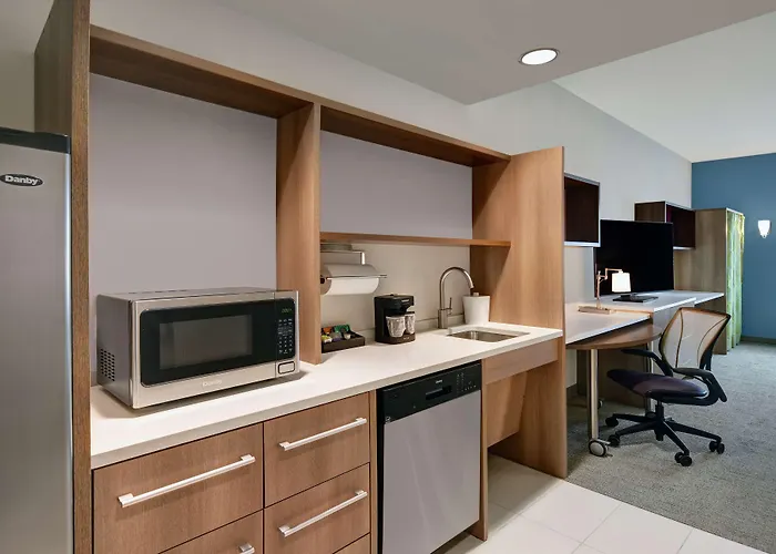 Home2 Suites By Hilton Atlanta Airport North College Park