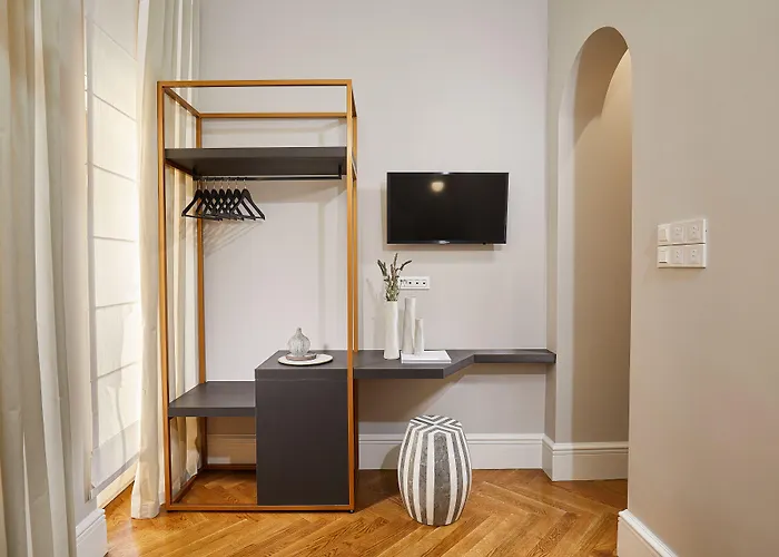 Mirame Athens Boutique Hotel