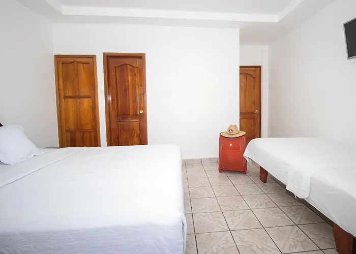 Grand Hotel Leon Marino Galapagos Puerto Ayora 