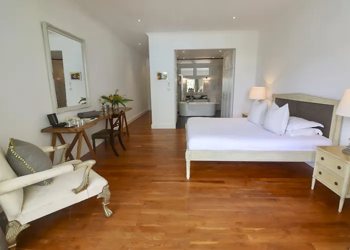 Chateau Elysium Beau Vallon 