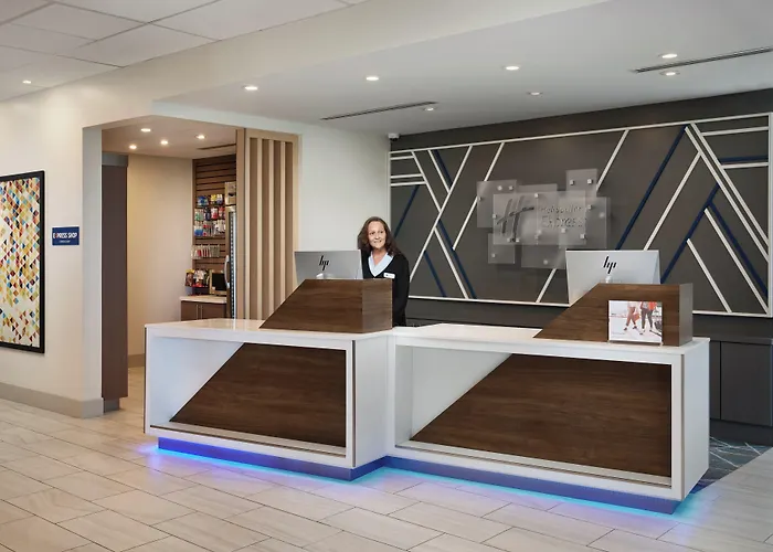 Holiday Inn Express & Suites Gulf Breeze - Pensacola Area By Ihg