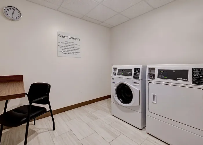 Holiday Inn Express & Suites - Grand Rapids South - Wyoming By Ihg Cutlerville