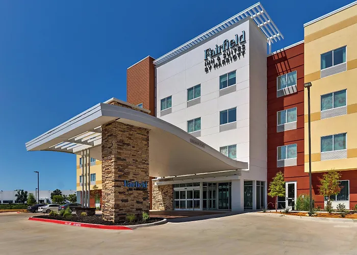 Fairfield Inn & Suites By Marriott Dallas Love Field Oldham