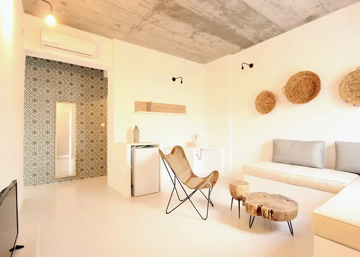 Mesanto Luxury Suites Megalochori 