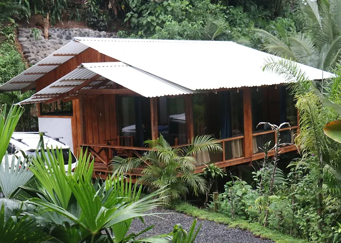 Cabañas del Lago La Fortuna