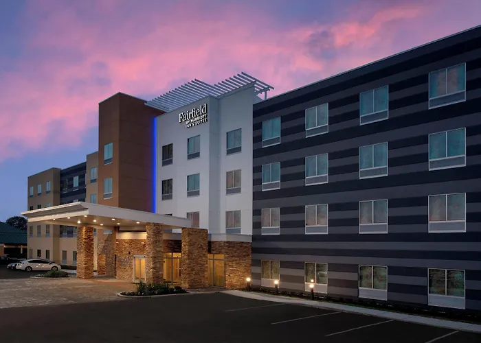 Fairfield Inn & Suites By Marriott New Orleans Metairie