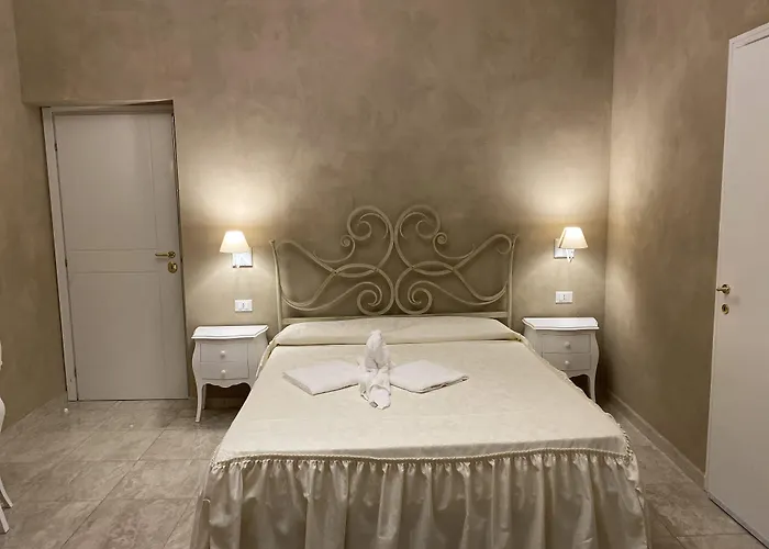 Boutique Hotel Calais Milano - Jcube Hotellerie