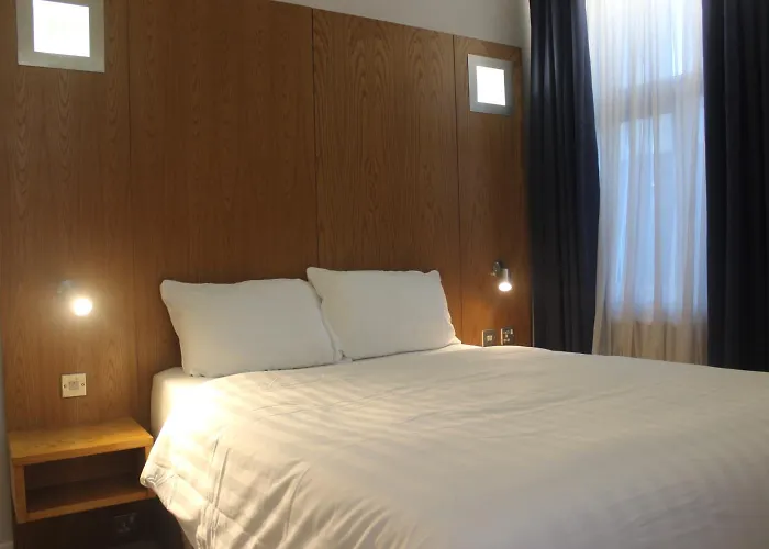 Corona Hotel Rotherham Sheffield Meadowhall