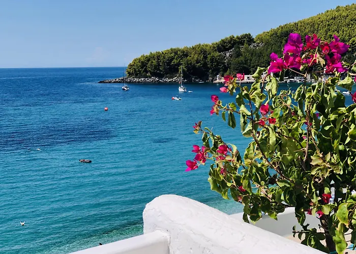 Geo & Art Boutique Hotel Himara