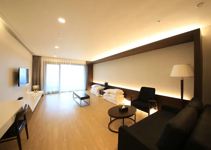 The Qube Resort Jeju Seogwipo