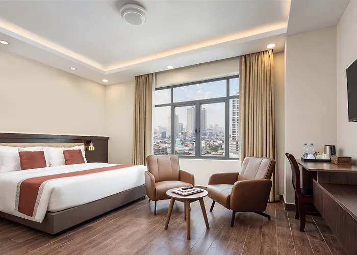 Hm Grand Central Hotel Phnom-Penh