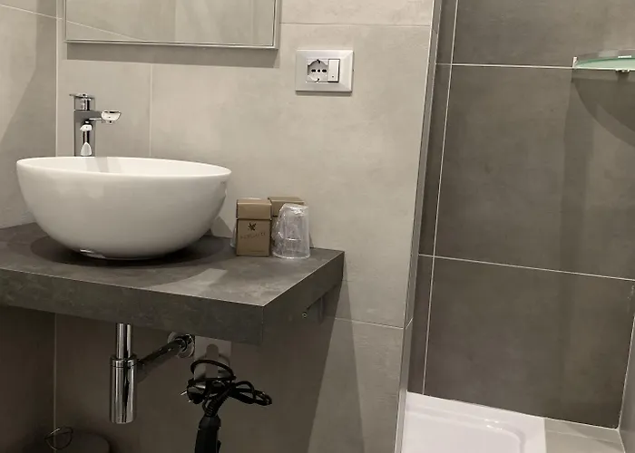 Aparthotel Bossi Milan