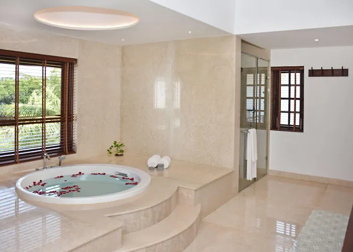 Wattura Resort & Spa Negombo