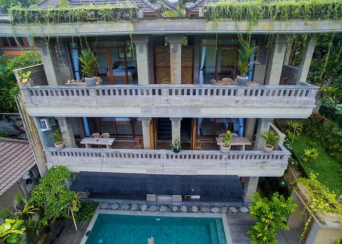 Ubud Paras Villa