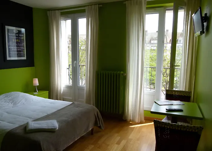 Hotel Victor Beauvais