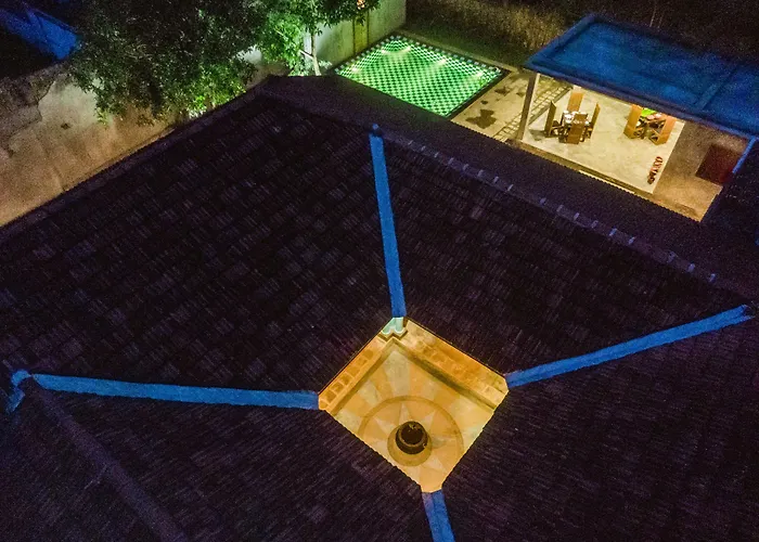Thambu Illam - Jaffna Hotel