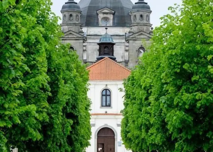 Monte Pacis Hotel In Pazaislis Kaunas