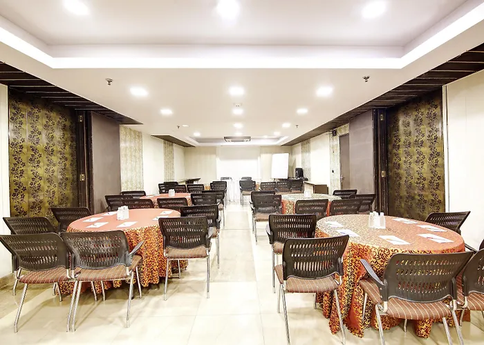 Hotel Tjs Grand Delhi 