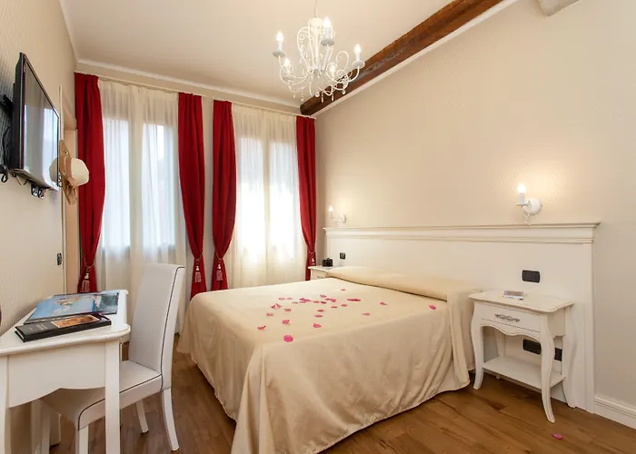 Charming Palace Santa Fosca Venice