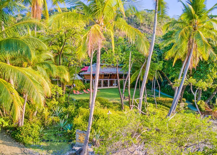Ylang Ylang Beach Resort Montezuma