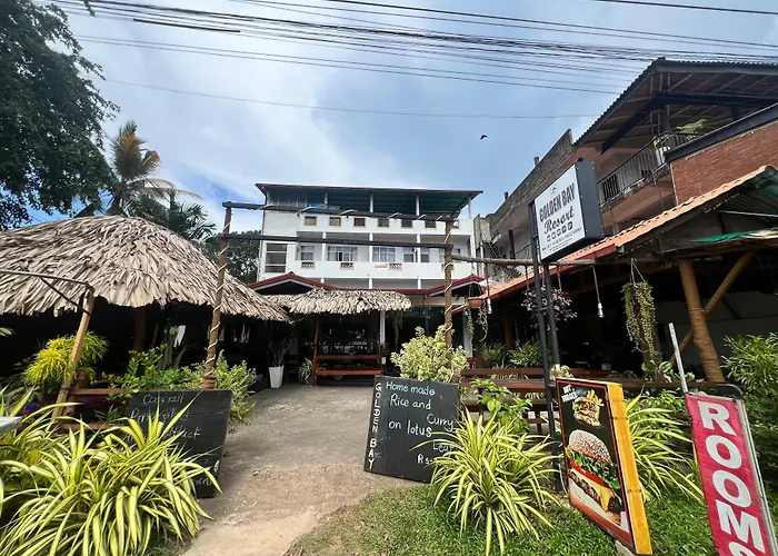 New Golden Bay Resort Weligama