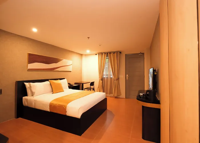 The Quarters By Rosey Hotel Cabanatuan City